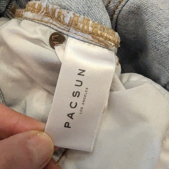 Pacsun Mom Jeans Light Wash Raw Hem Denim High Rise straight sz 28 grunge boho - Picture 10 of 12